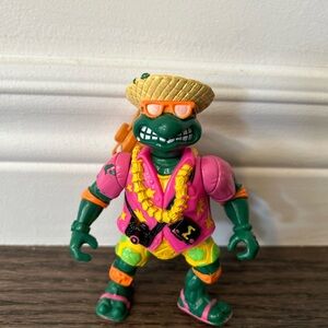 Vintage 1992 Sewer Spitting TeenageMutantNinjaTurtles
Beachcombin' Michelangelo